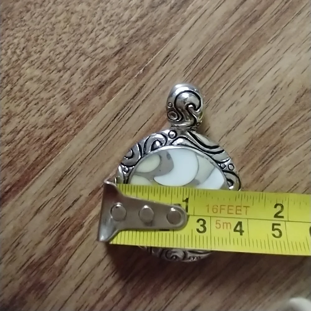 Pendant - Picture 11 of 12